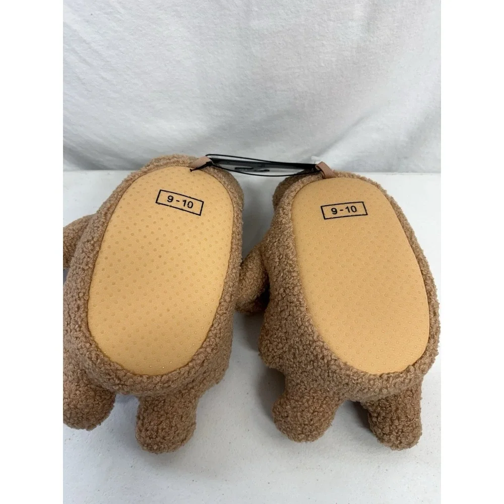 Girls Size 9/10 Gingerbread House Shoes Novelty Christmas